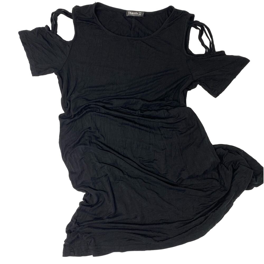 Thanth Cold Shoulder Dress with Pockets size small color black